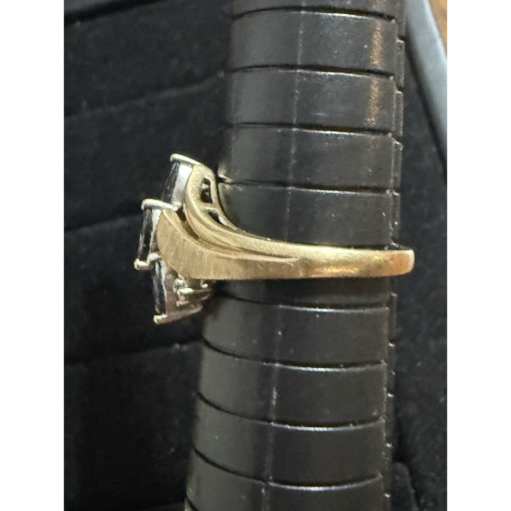 Unique Ladies 10KT Sapphire and Diamond Ring Size 7 Must See - Picture 5 of 8